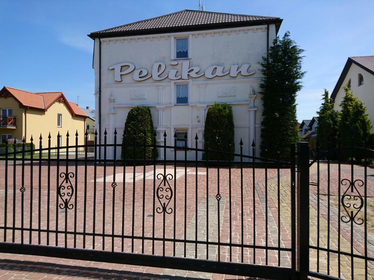 Pelikan I Ровы Экстерьер фото